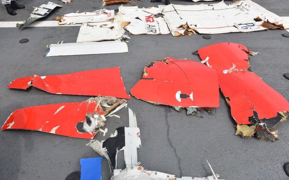 Pakistani Navy Recovers Cargo Plane Debris, Five Crew Members Still Missing