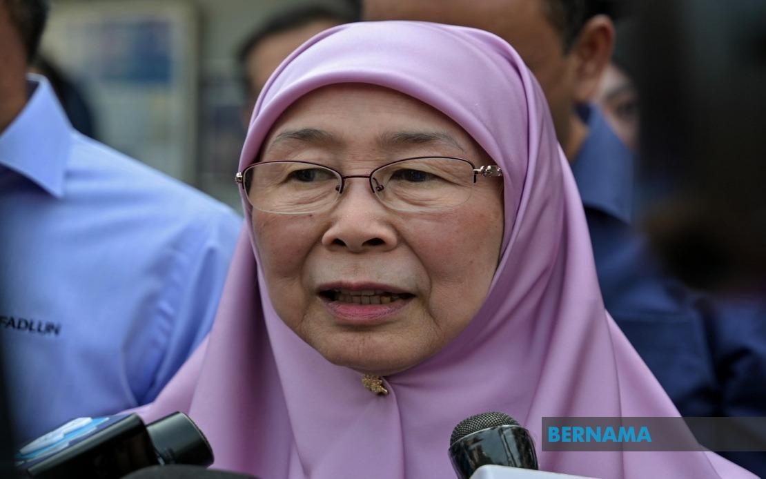 Anwar Ibrahim Set for Hospital Discharge Following Hernia Surgery