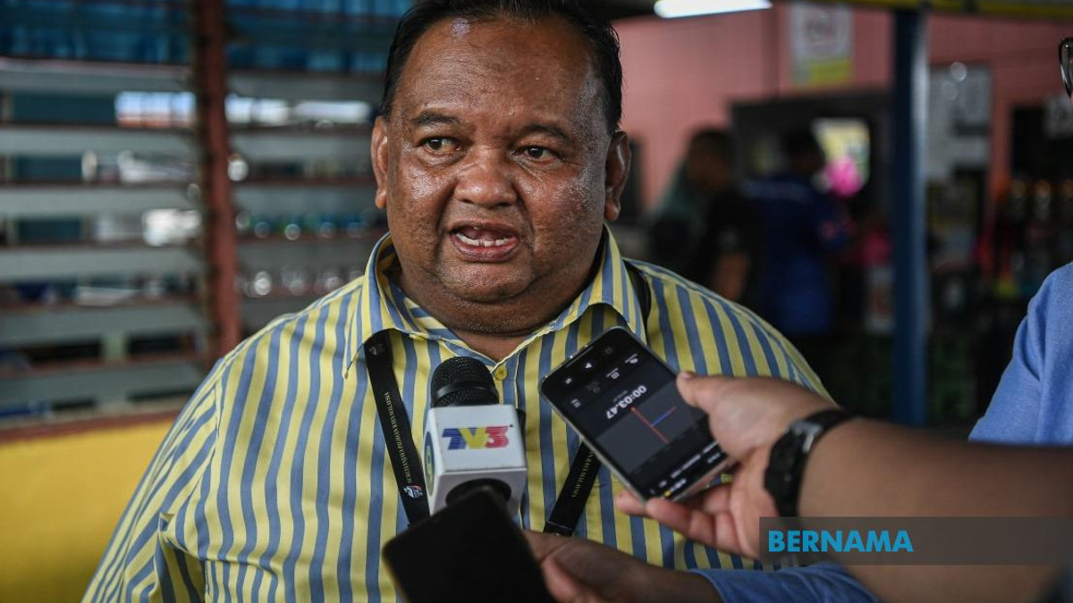 Muszaide Pitches Agro-Tech Push and Palm Mill Jobs to Retain Sedili Seat