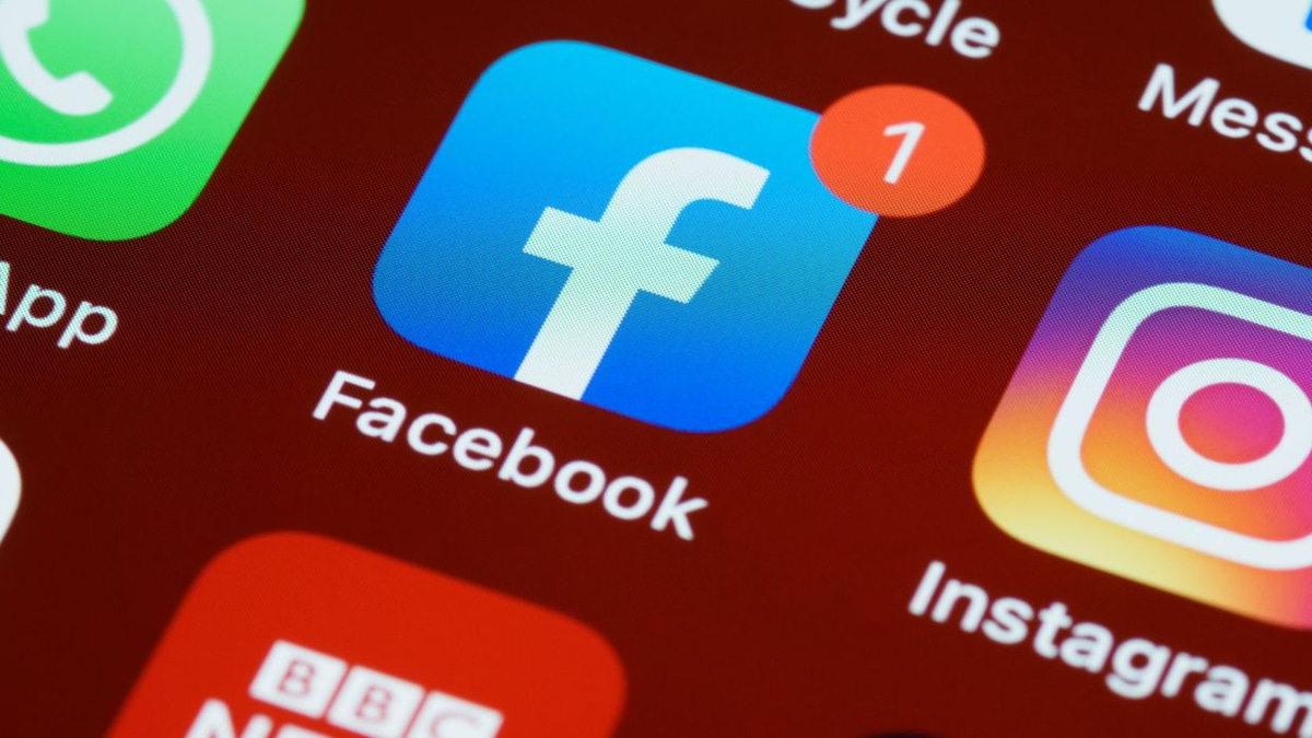 Australia tightens social media ban for under-16s with stricter penalties and enhanced watchdog powers