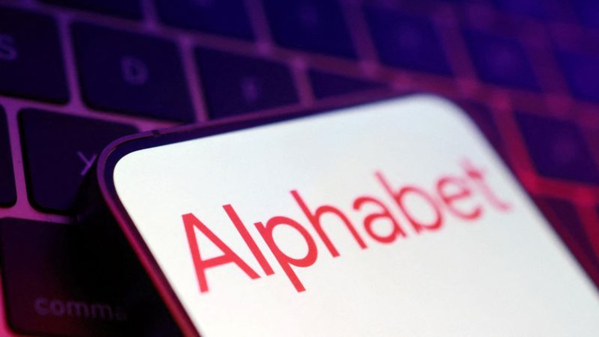 Alphabet taps bond markets for $25 billion as AI spending strains finances
