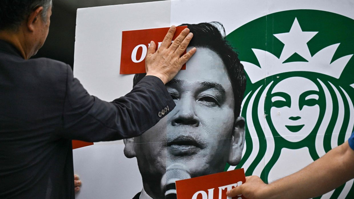 Starbucks Korea Executive Questioned Over Insensitive 'Tank Day' Campaign