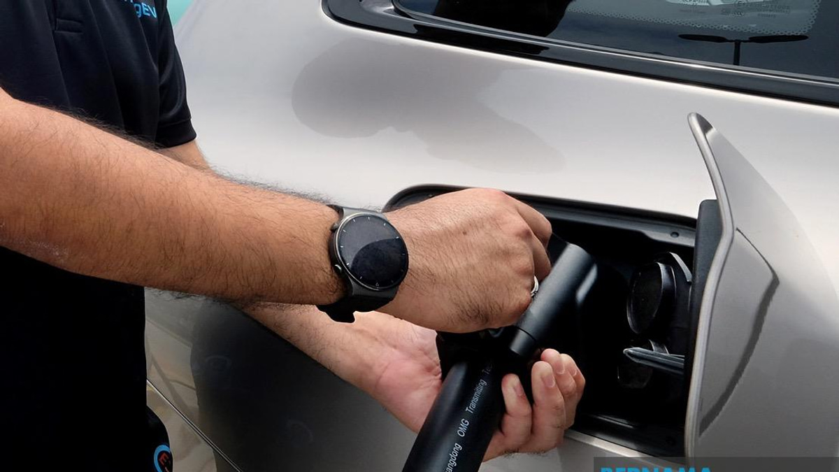 Malaysia's EV Charging Network Reaches 6,416 Stations as Government Accelerates Infrastructure Rollout