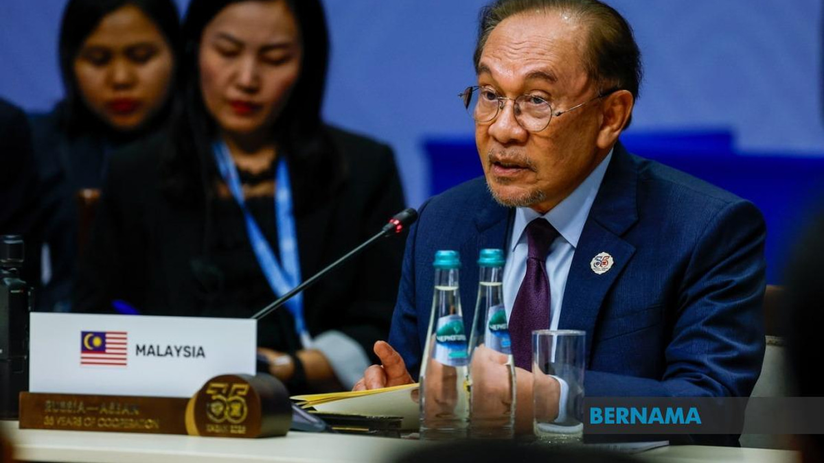 Anwar Calls for Deepened ASEAN-Russia Partnership Amid Global Tensions