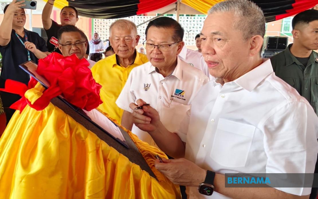Sarawak Launches 52 MADANI Projects Worth RM9.46 Million to Combat Coastal Erosion and Flooding