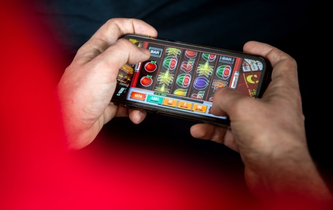 Indonesia Escalates Gambling Crackdown, Blocking 3.7 Million Websites and Closing Thousands of Bank Accounts