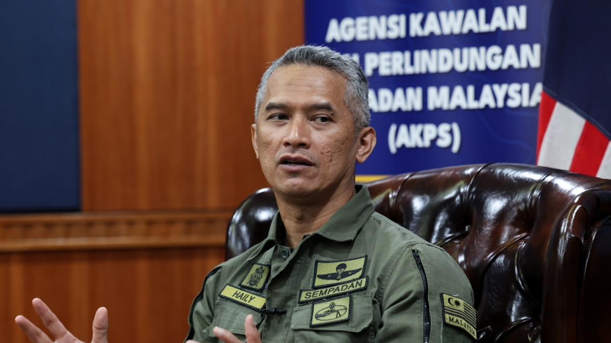 Malaysia Airlines Pilot's Luggage Passed Through KLIA Without Incident Before Jakarta Drug Arrest, Border Chief Confirms
