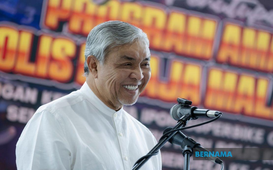 Ahmad Zahid Calls for Malaysian Riders to Respect Host Nations' Laws