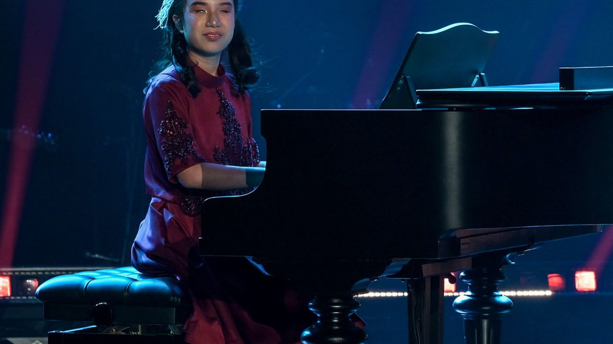 Finding Her Voice: How a Visually Impaired Malaysian Teen Discovered Confidence Through Piano