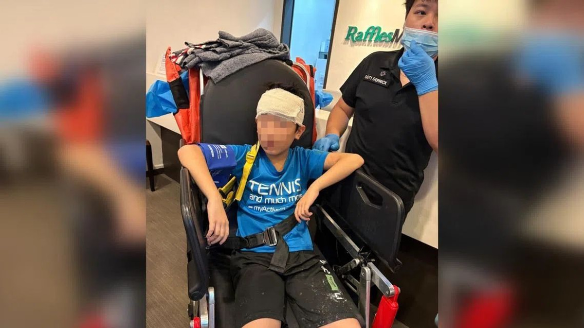 Young boy hospitalized after signboard collapse at Singapore foodcourt