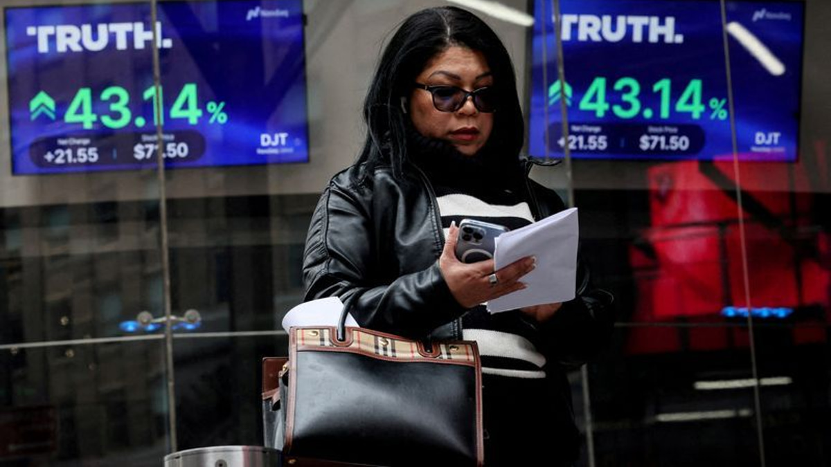 US Democrats Challenge Trump Media's Premium News Feed as Market Manipulation