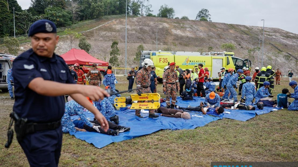 Over 20 Agencies Test Off-Airport Crash Response in Major Malaysia Drill
