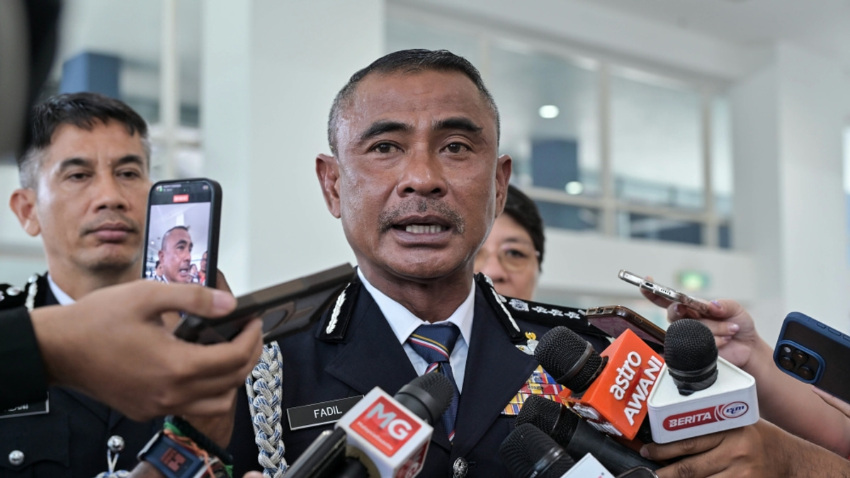 Five Chinese Nationals Held in Connection with Kuala Lumpur House Burglaries
