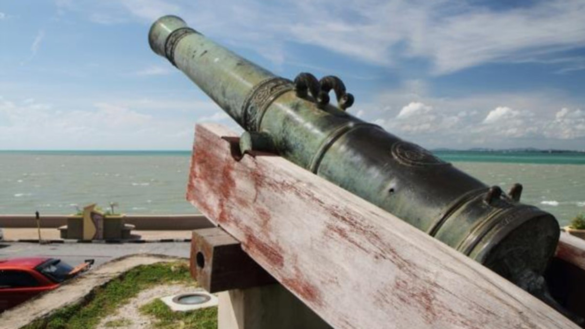 Anwar defends Fort Cornwallis restoration as historical education, not colonial glorification