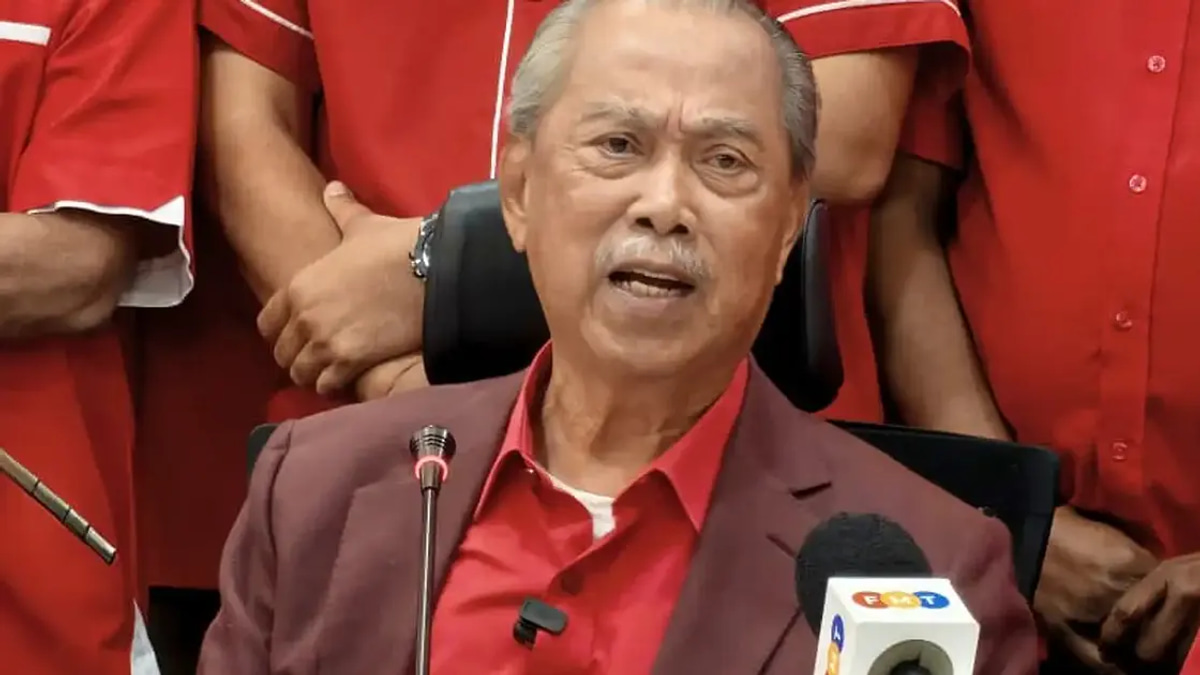 Bersatu Ready for Wide-Ranging Confrontation with PAS, Says Muhyiddin