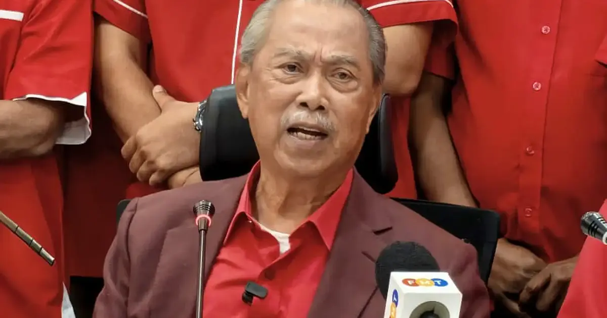 Bersatu Ready for Wide-Ranging Confrontation with PAS, Says Muhyiddin