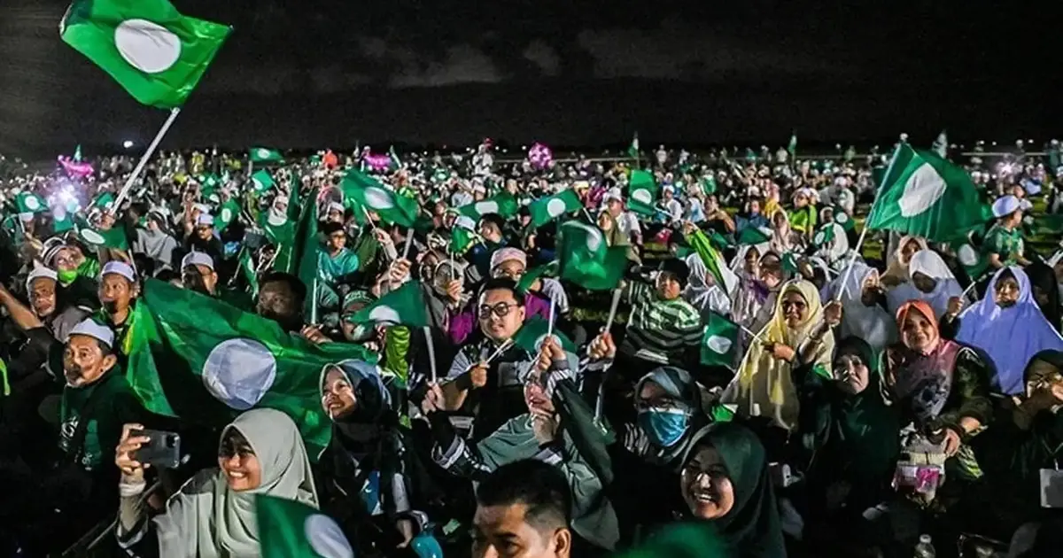 PAS President Hadi Accuses Coalition Partners of Exploiting Islamophobia in Election Campaign