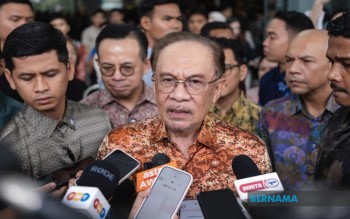 PM Anwar Rules Out GST Return, But Signals Flexibility on SST Reforms
