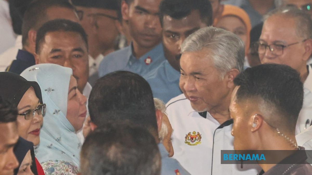 DPM Zahid Pays Tribute to FELDA Settlers' Seven-Decade Legacy