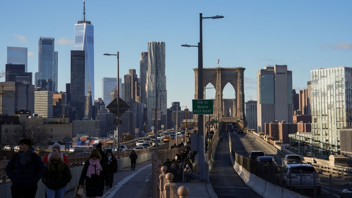 Sixth Death Reported in New York City Legionnaires' Disease Outbreak