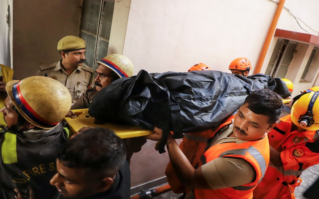 Fifteen Killed in Lucknow Commercial Building Fire; Young Students Among Victims