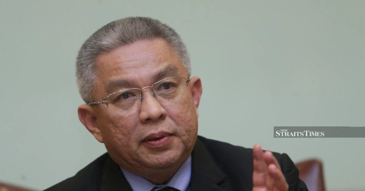 Dr Adham Baba and Alwiyah Talib Among 56 Johor BN Candidates for State Election
