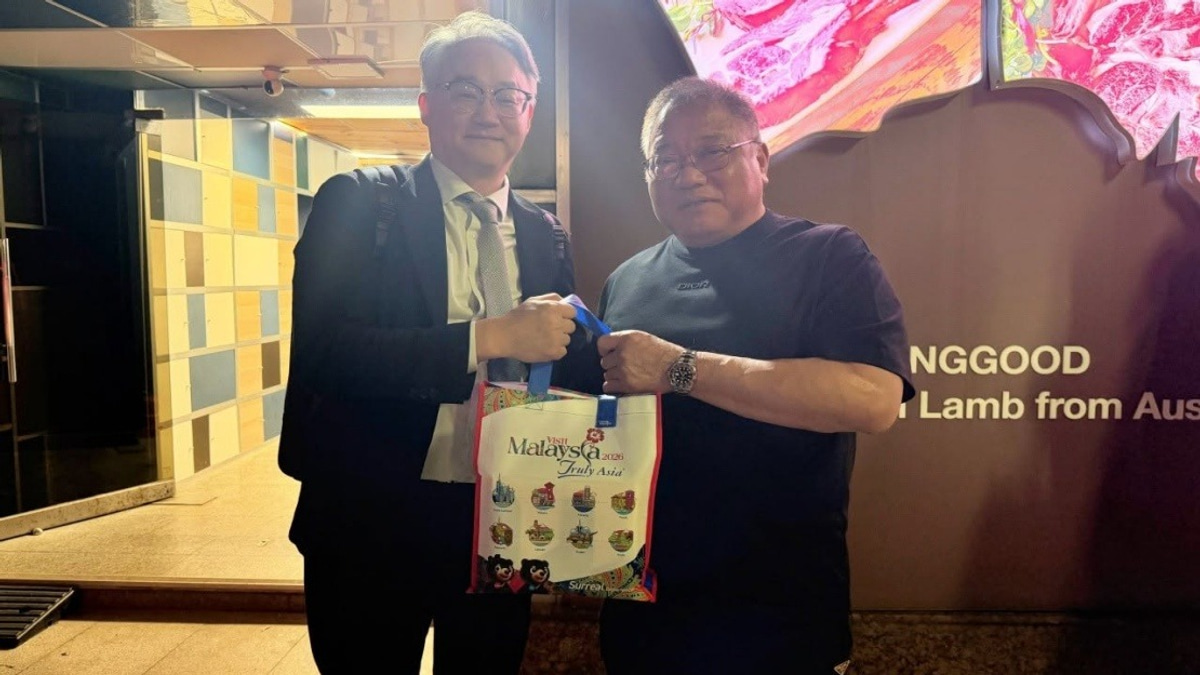 MM2H Agents Must Respect Host Country Laws, Says Tiong