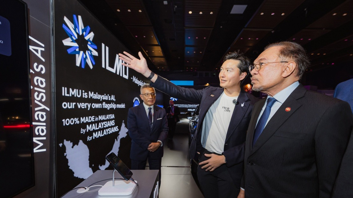 100,000 Young Malaysians To Access Free ILMUchat Pro AI Tool For Three Months