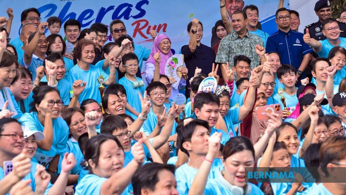 Malaysia Must Prioritise Health and Independence as Population Ages, Says Wan Azizah