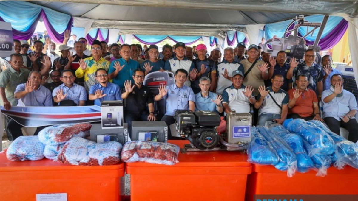 Government Invests RM10 Million in Fishermen Housing Amid Shift Toward Aquaculture