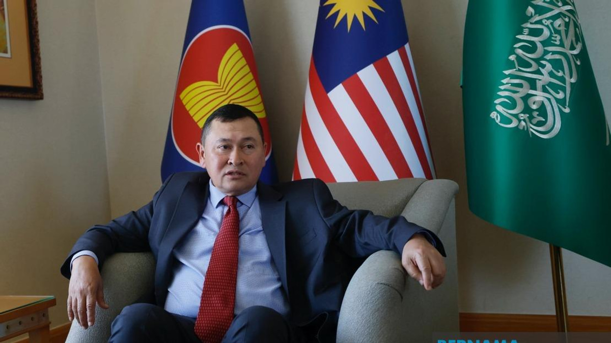Mohamad Hasan To Lead Malaysian Delegation At OIC Meeting On Palestine