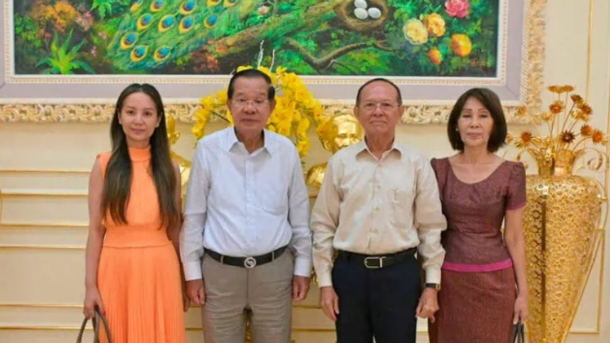 Hun Sen Hosts Former Rival Kem Sokha, Offers Rare Praise for Sokha's Daughter