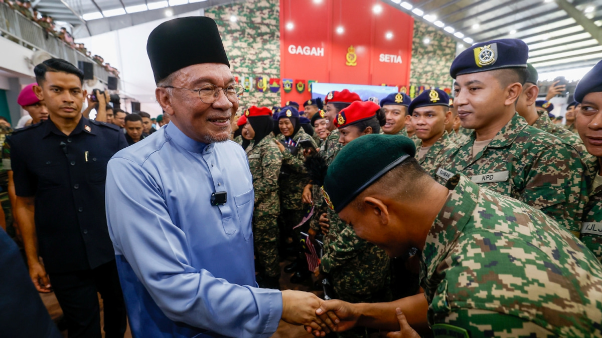 Malaysia's position on Israel is about opposing policies, not people, Anwar clarifies