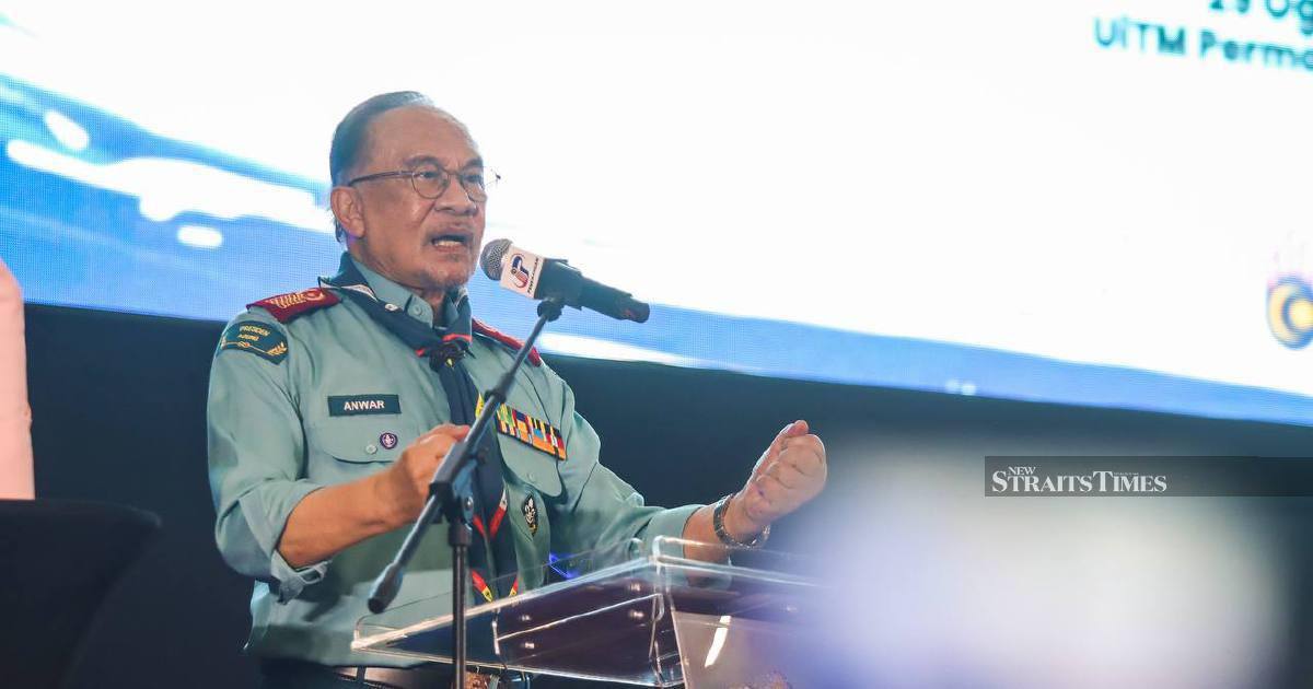 Anwar Calls for Overhaul of Colonial Laws to Fulfil True Independence
