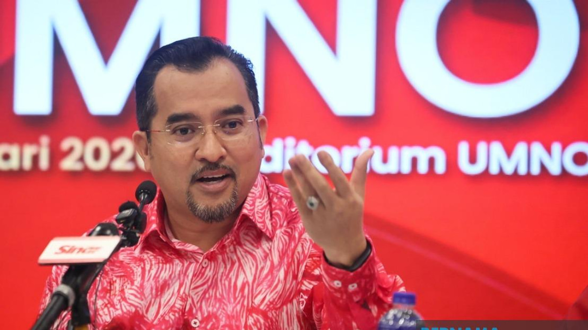 Puad's UMNO Exit Rooted in Son's Failed Rengit Candidacy, Says Asyraf Wajdi