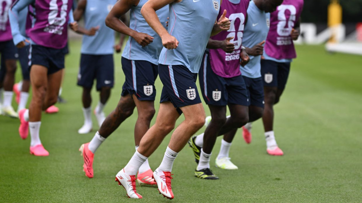 England Face Mexico in World Cup Showdown as Quarter-Final Spots Up for Grabs