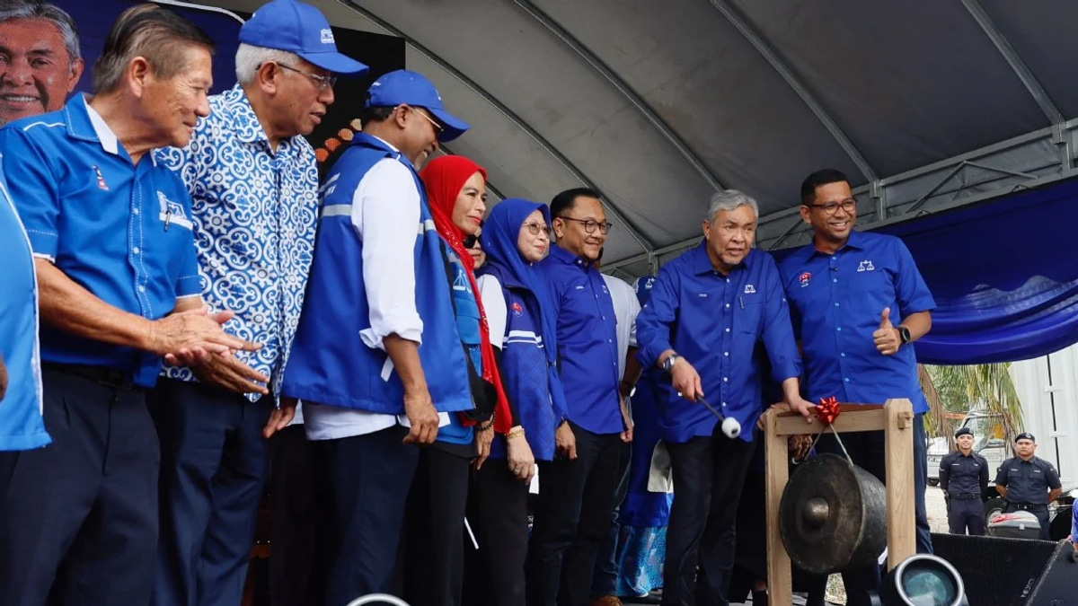 Zahid Calls on Pas to Deliver Voter Support for BN in Johor Election