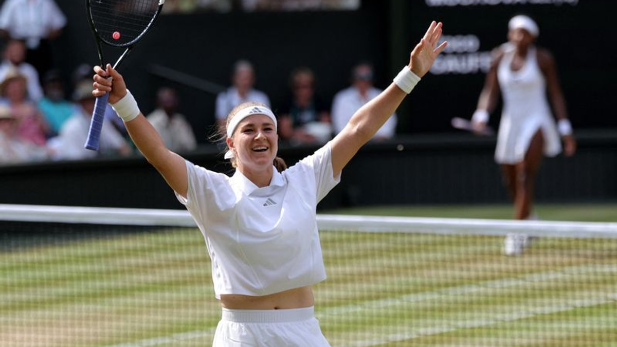 Muchova Stuns Gauff in Epic Wimbledon Semifinal to Reach First Grand Slam Final
