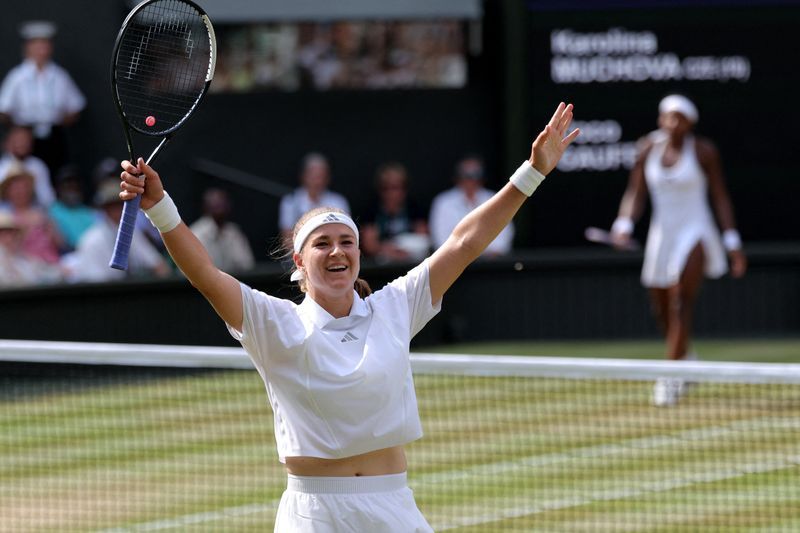 Muchova Stuns Gauff in Epic Wimbledon Semifinal to Reach First Grand Slam Final