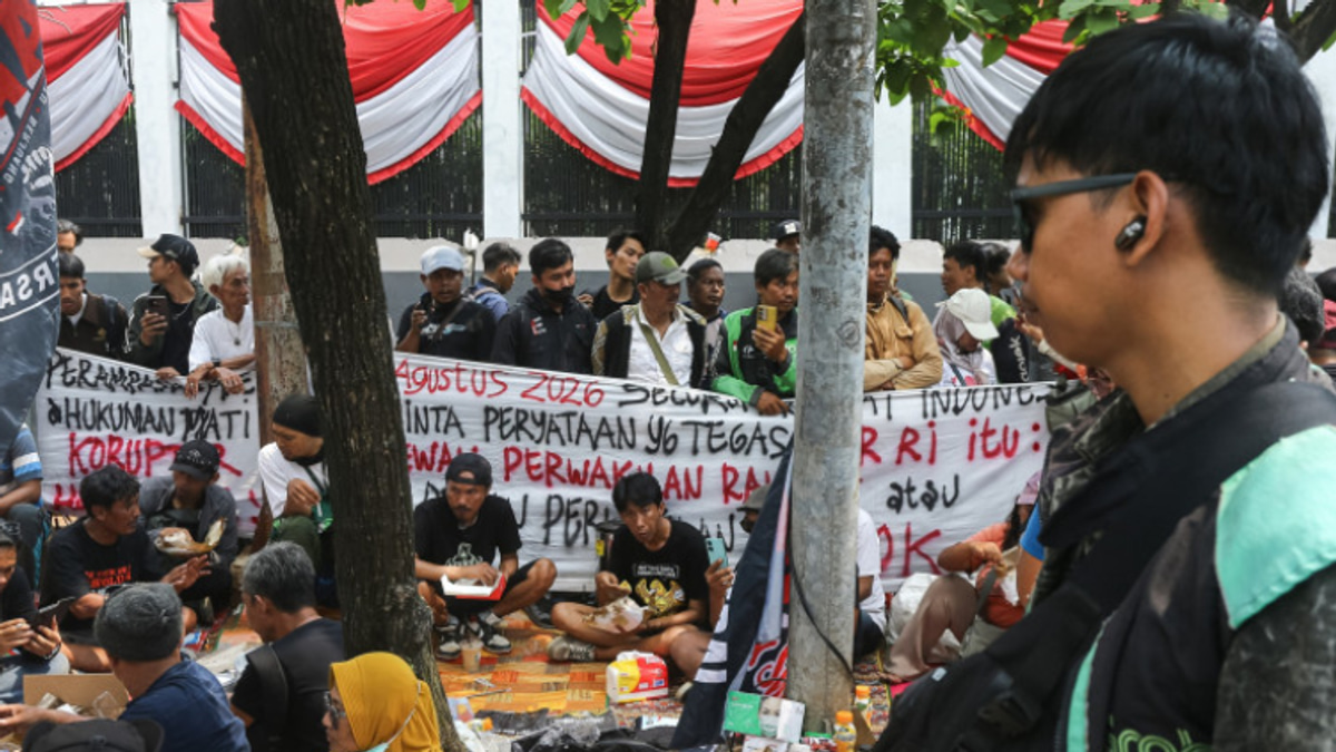 Jakarta Protests Intensify as Groups Demand Swift Action on Asset Forfeiture Bill and Corruption Crackdown