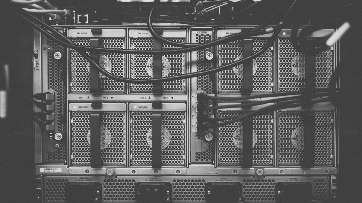 The Hidden Cost of the AI Boom: How Data Centre Noise Is Dividing Communities Across North America