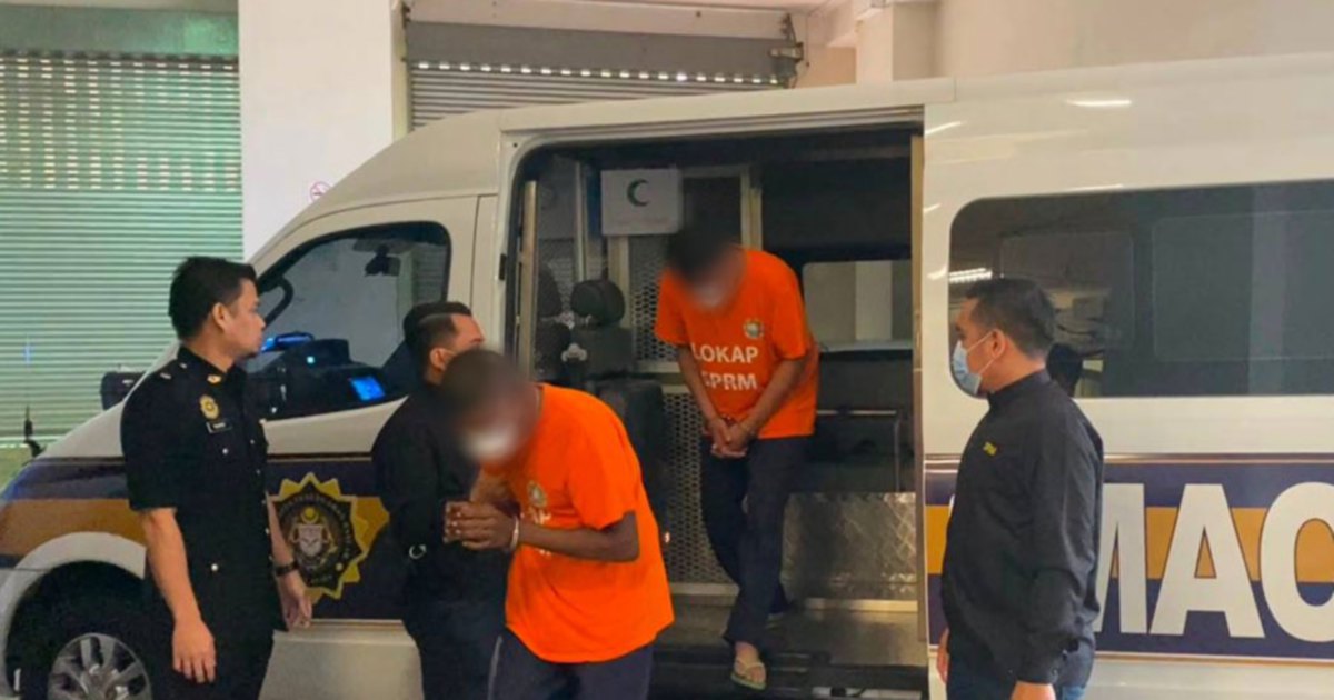 Two East Coast Expressway Patrolmen Held Over Alleged Bribery of Motorists