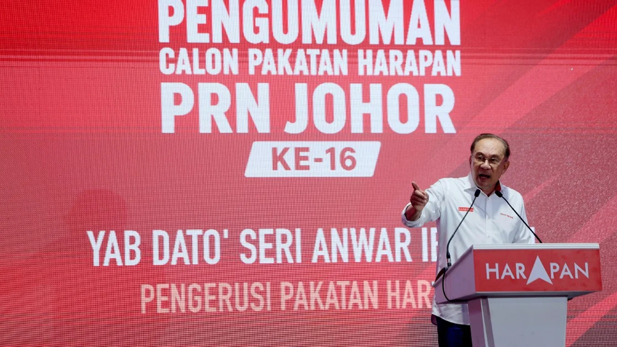 Anwar Pushes Johor Officials to Scrutinise Previous Governments Over Revenue Distribution Claims