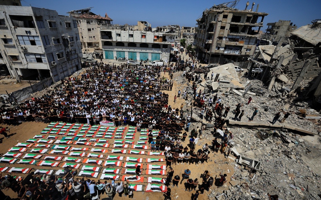 Gaza's Medical Crisis Deepens as Ceasefire Talks Stall on Second-Phase Implementation