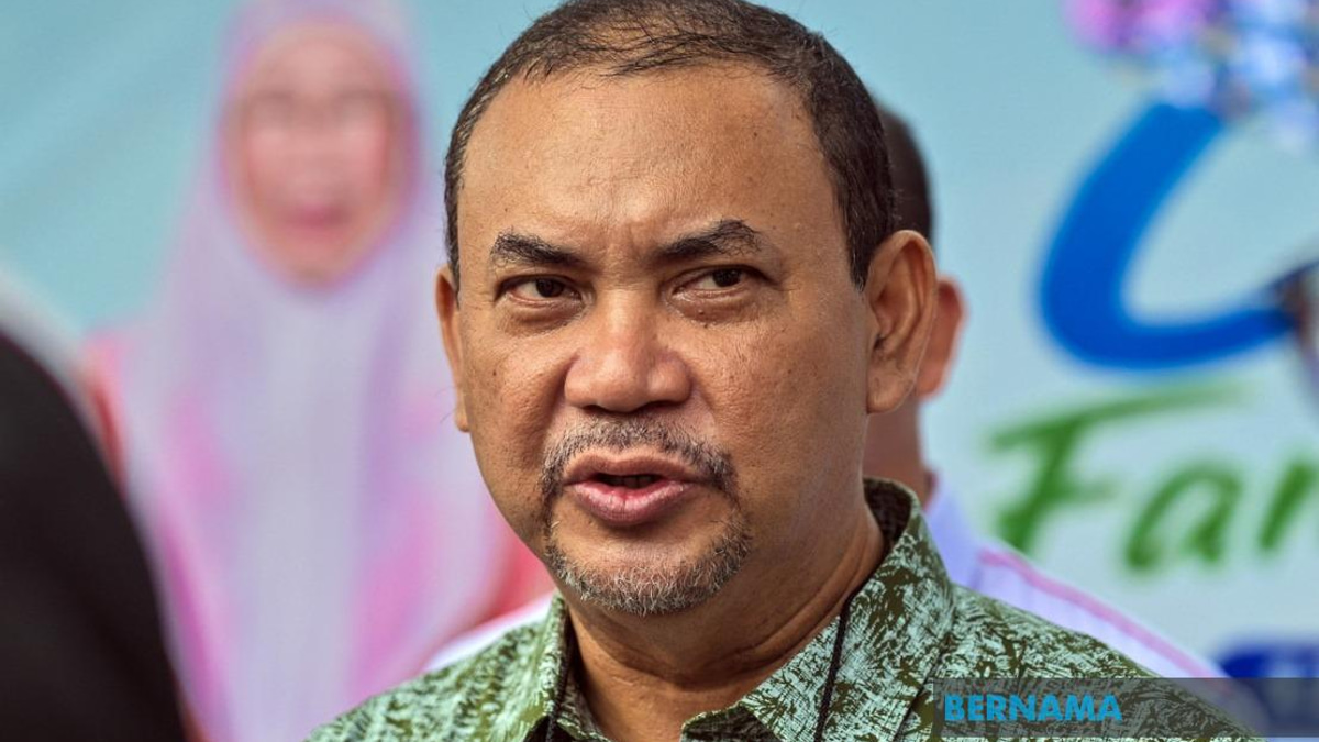Azman Abidin Vows Streamlined Welfare Delivery for Ampang Residents
