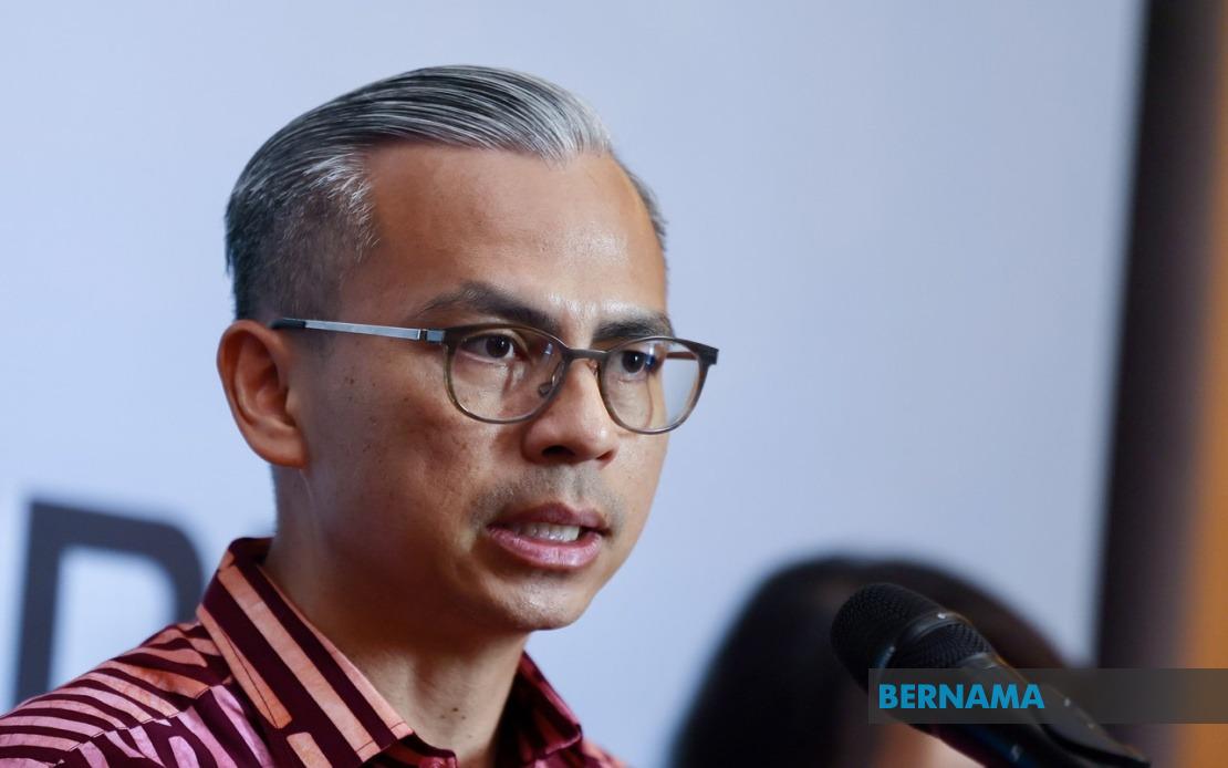 Bank Customers Urged To Report RM1 ATM Fee Breaches to BNM, Says Fahmi