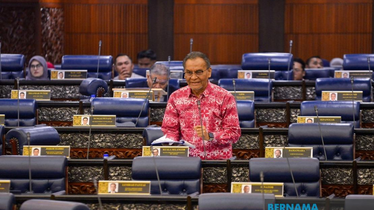 RM500 Million Healthcare Budget Cut Is Technical Adjustment, Not Service Reduction: Dzulkefly