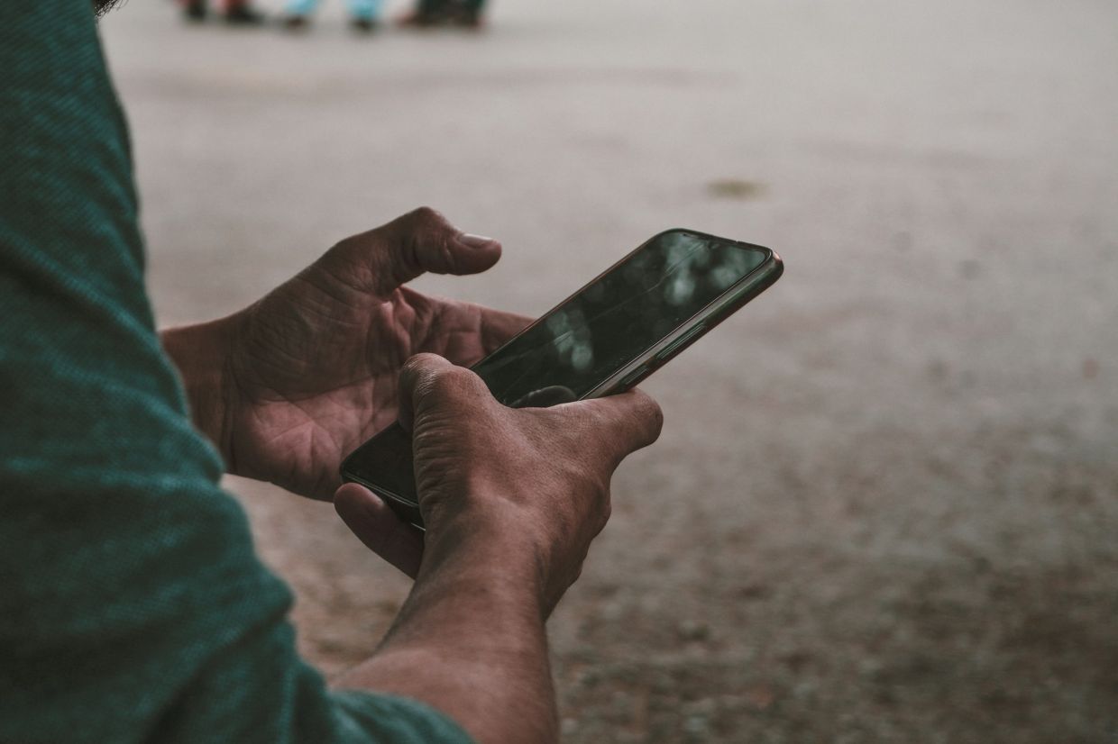 US Supreme Court Curtails Dragnet Cellphone Location Searches, Citing Privacy Rights