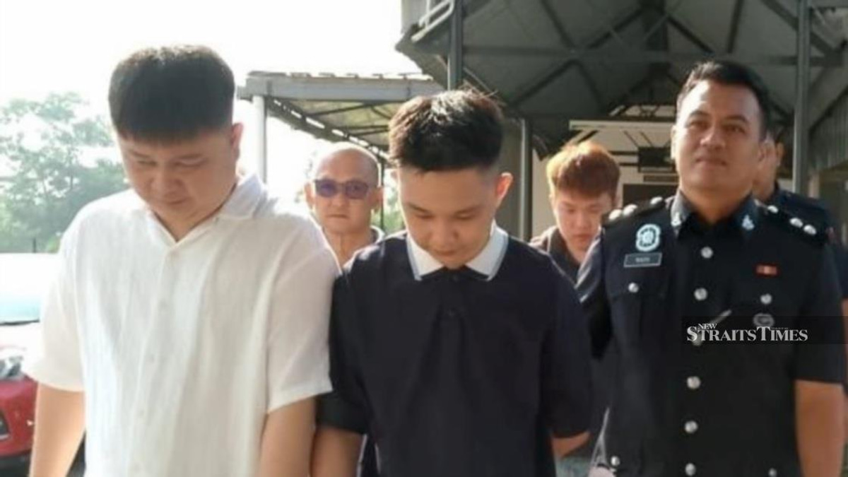 Two Brothers and Two Others Deny Managing Online Gambling Syndicate in Sungai Petani