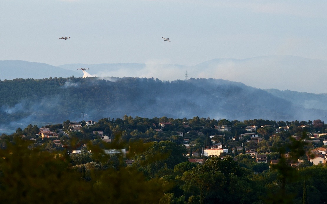 France Battles Unprecedented Wildfire Crisis as Nearly 40,000 Hectares Burn in 2026